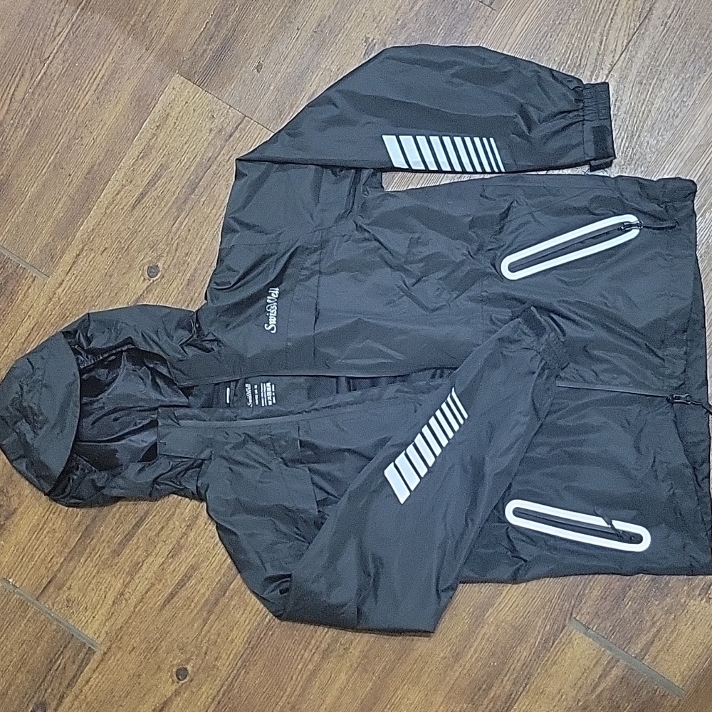 SwissWell youth rain jacket